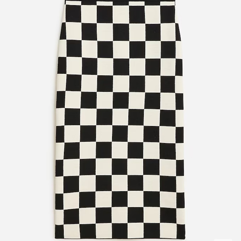 ISO limited edition sweater skirt. Looking for size large or medium.